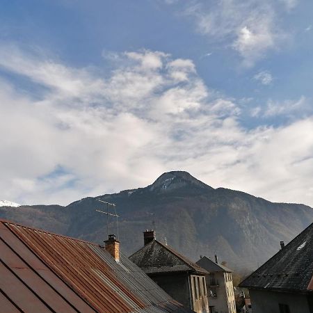 Appartement Au Coeur De La Maurienne Saint-Etienne-de-Cuines 外观 照片