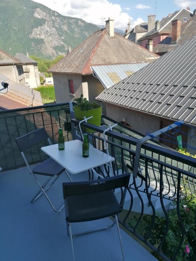 Appartement Au Coeur De La Maurienne Saint-Etienne-de-Cuines 外观 照片